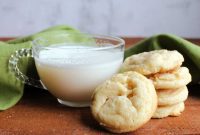 Creamy White Hot Chocolate Cookies