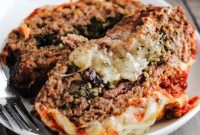Marinara-Topped Meatloaf with a Melted Cheese Center