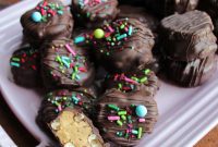 Decadent Chocolate Peanut Butter Pretzel Treats