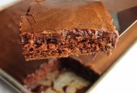 Cinnamon-Kissed Chocolate Texas Sheet Cake