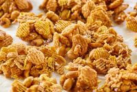 Microwave Caramel Crispix Crunch