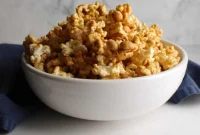 Easy Crunchy Microwave Caramel Corn