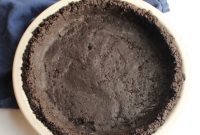 Easy No-Bake Oreo Pie Crust