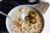 Creamy Slow Cooker White Chicken Chili