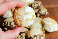 Grandmas Golden Crunch Cookies