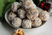 Grandma’s Date Treats