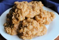 Simple No-Bake Peanut Butter Oat Bites