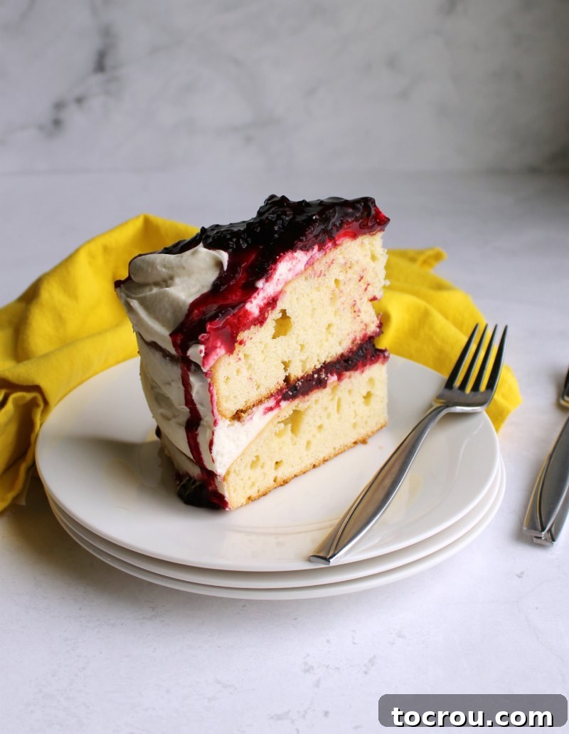 Blackberry Shortcake Bake 6 slice of blackberry shortcake cake served in small plate.